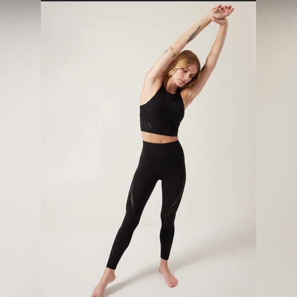 Athleta Elation laser cut 7/8 Tight size medium color black - Picture 2 of 5